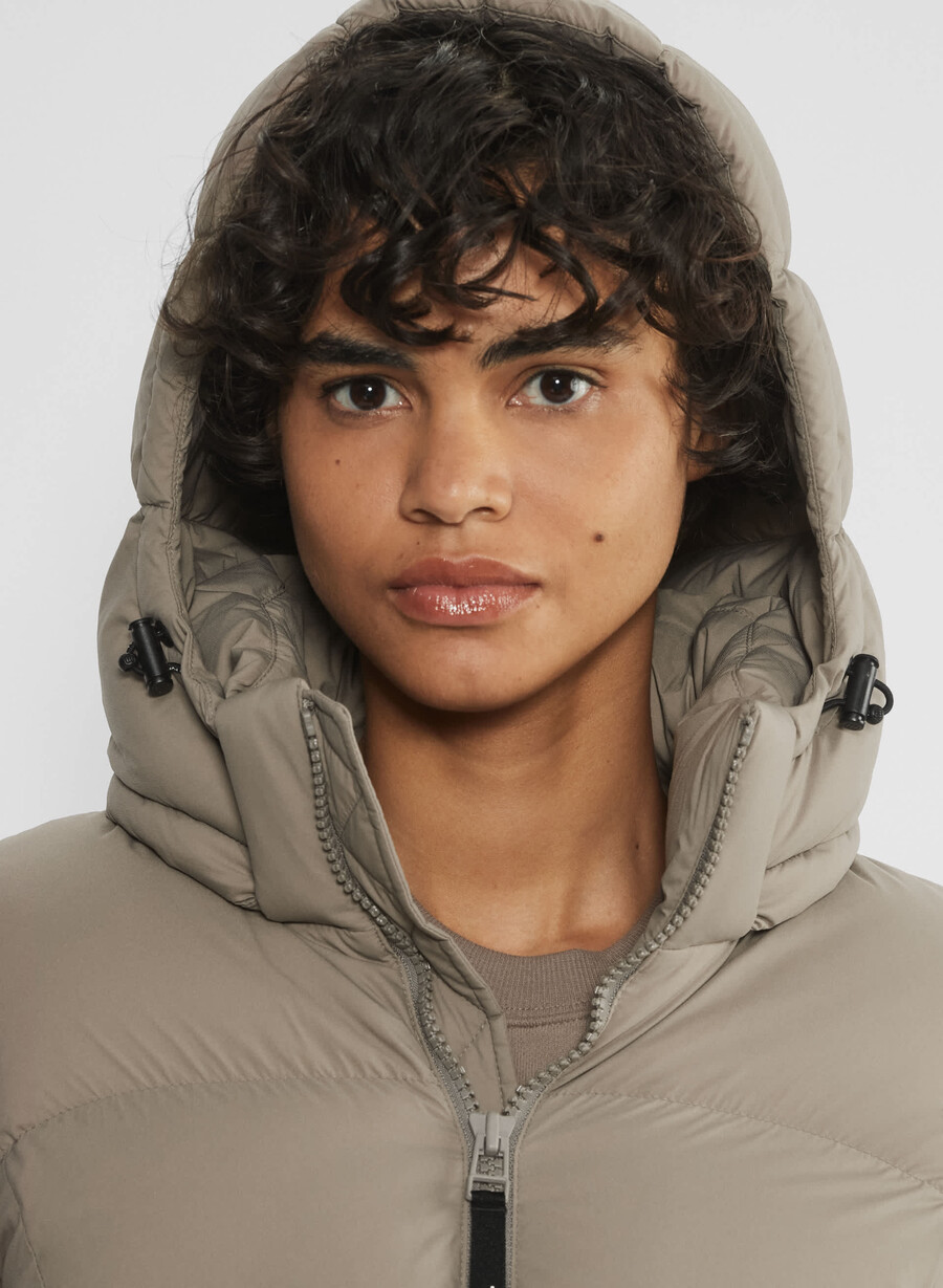 supersnug puff mid - climatte modern taupe
