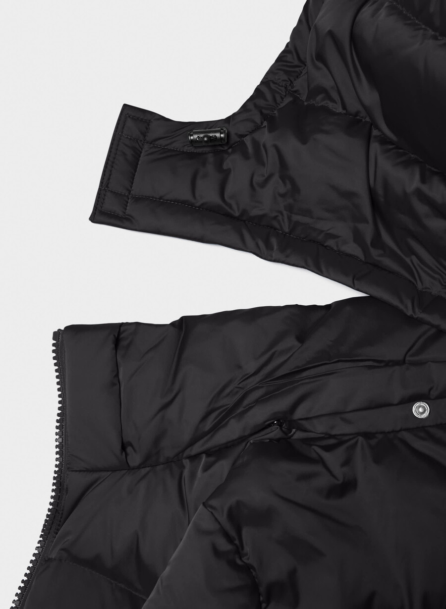 der supersnug puff - satin flex schwarz