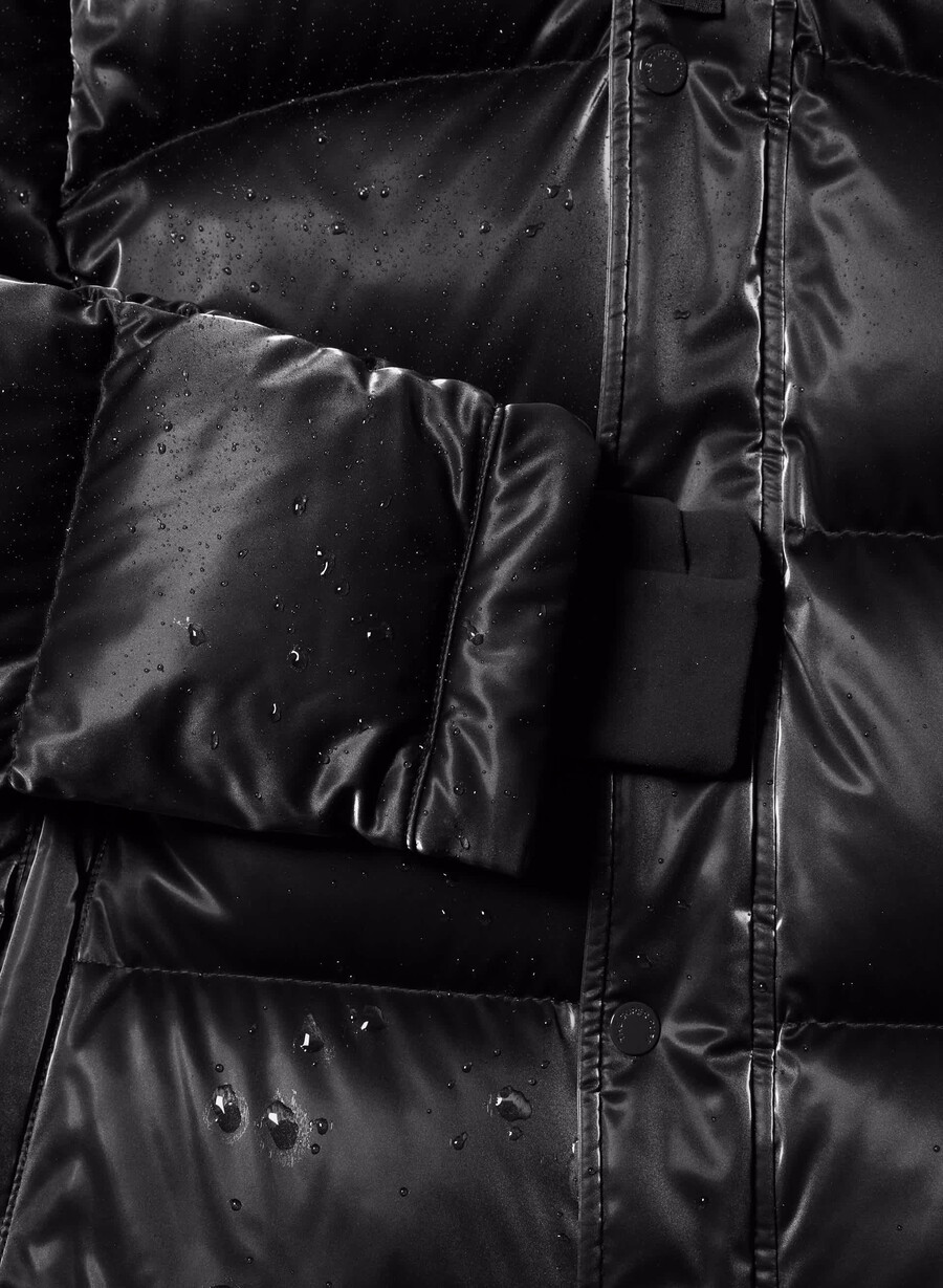 the super puff liquid shine schwarz
