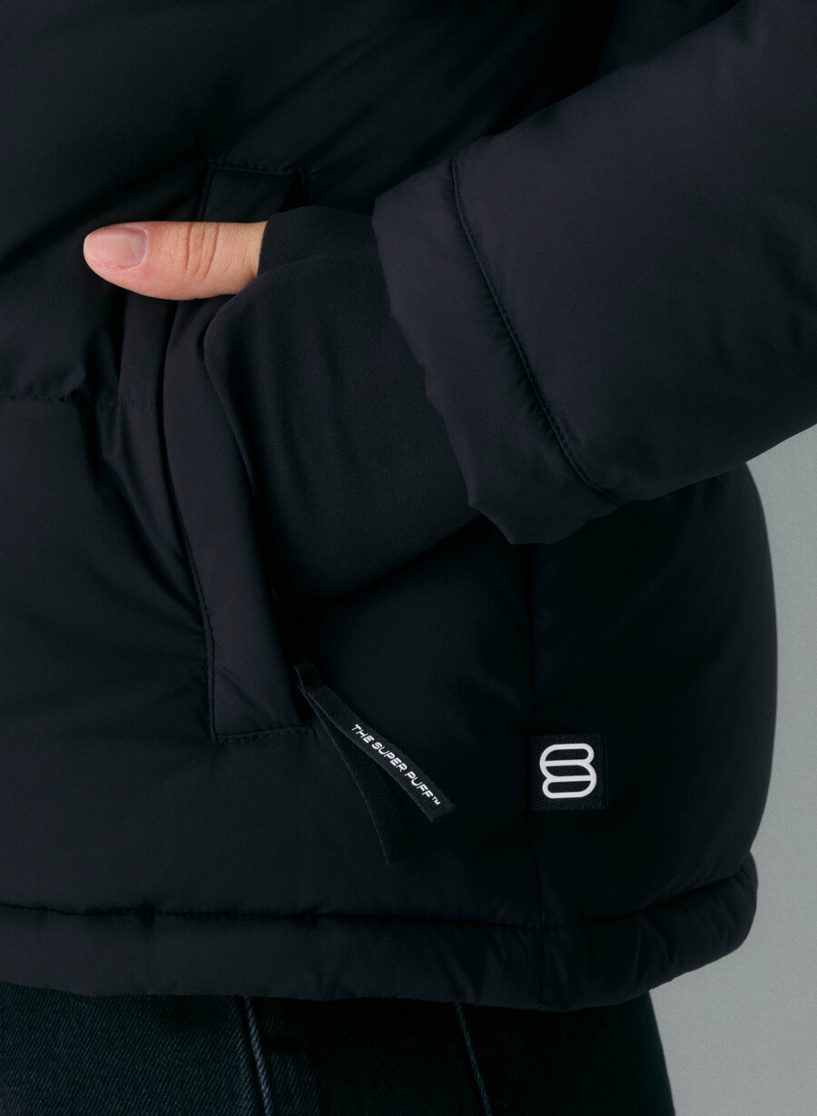 the super puff shorty - climatte black