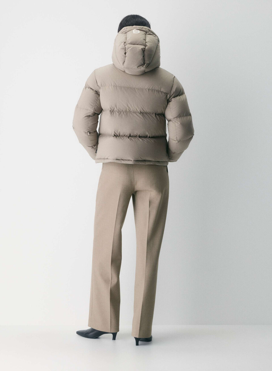 the super puff shorty - climatte modern taupe