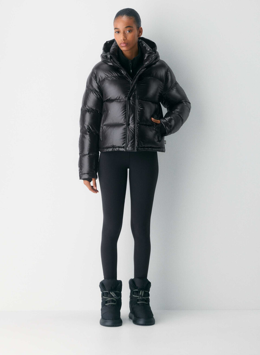 the super puff shorty – hochglanz schwarz
