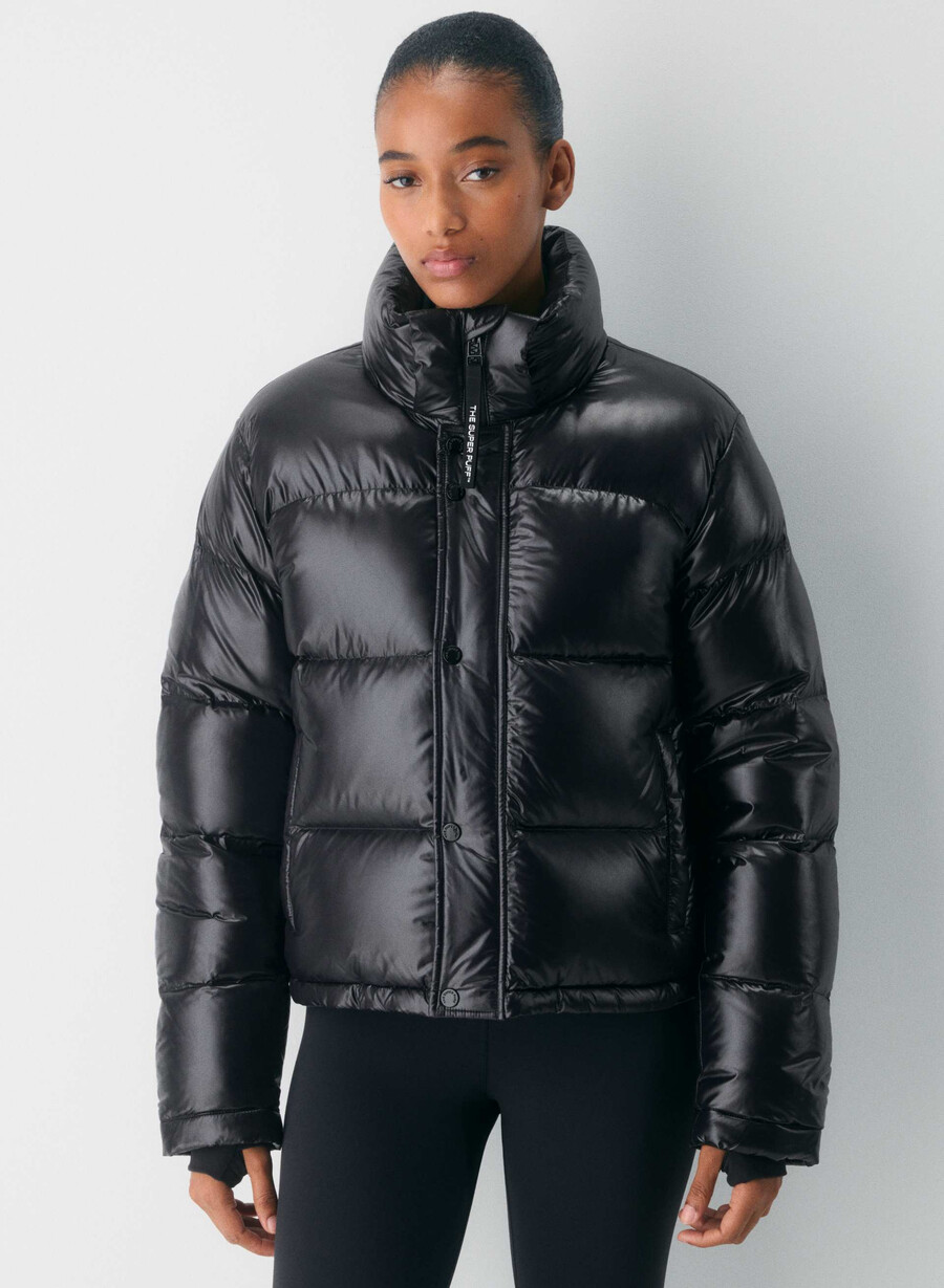 the super puff shorty – hochglanz schwarz