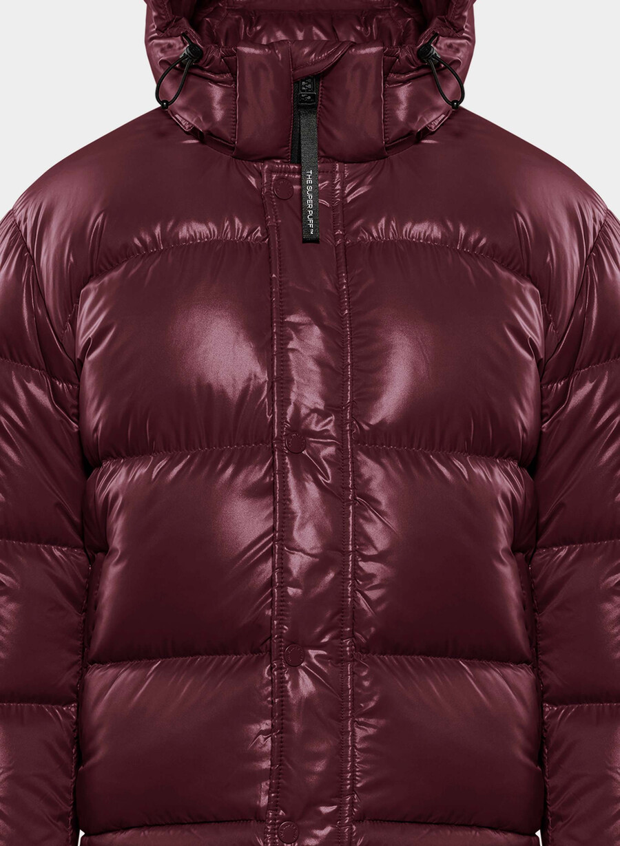 the super puff shorty - hochglänzendes pflaumen-burgund