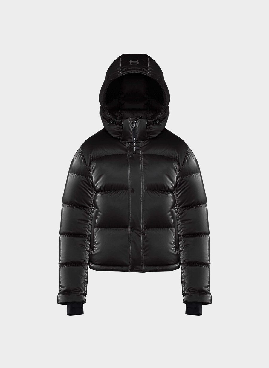 the super puff shorty - liquid shine black