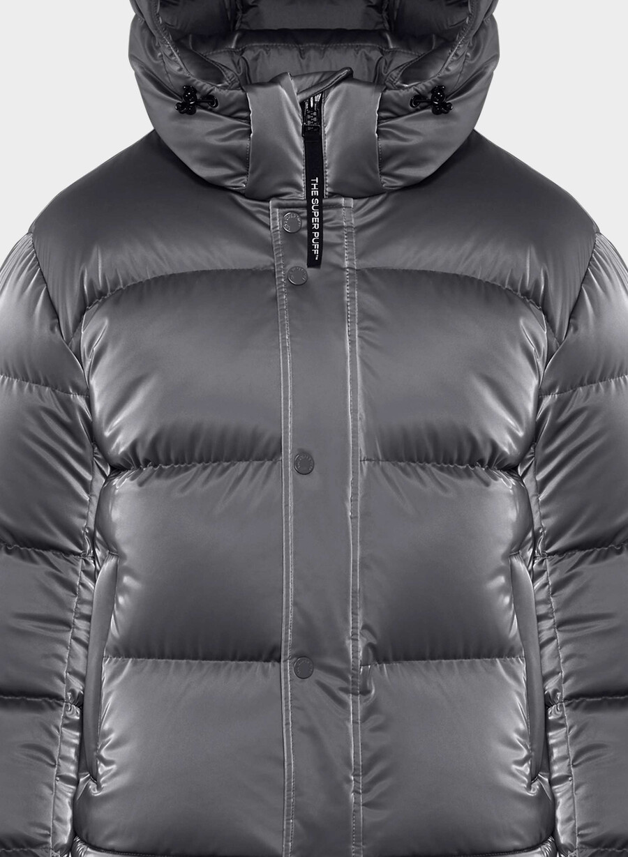the super puff shorty - liquid shine coal grey