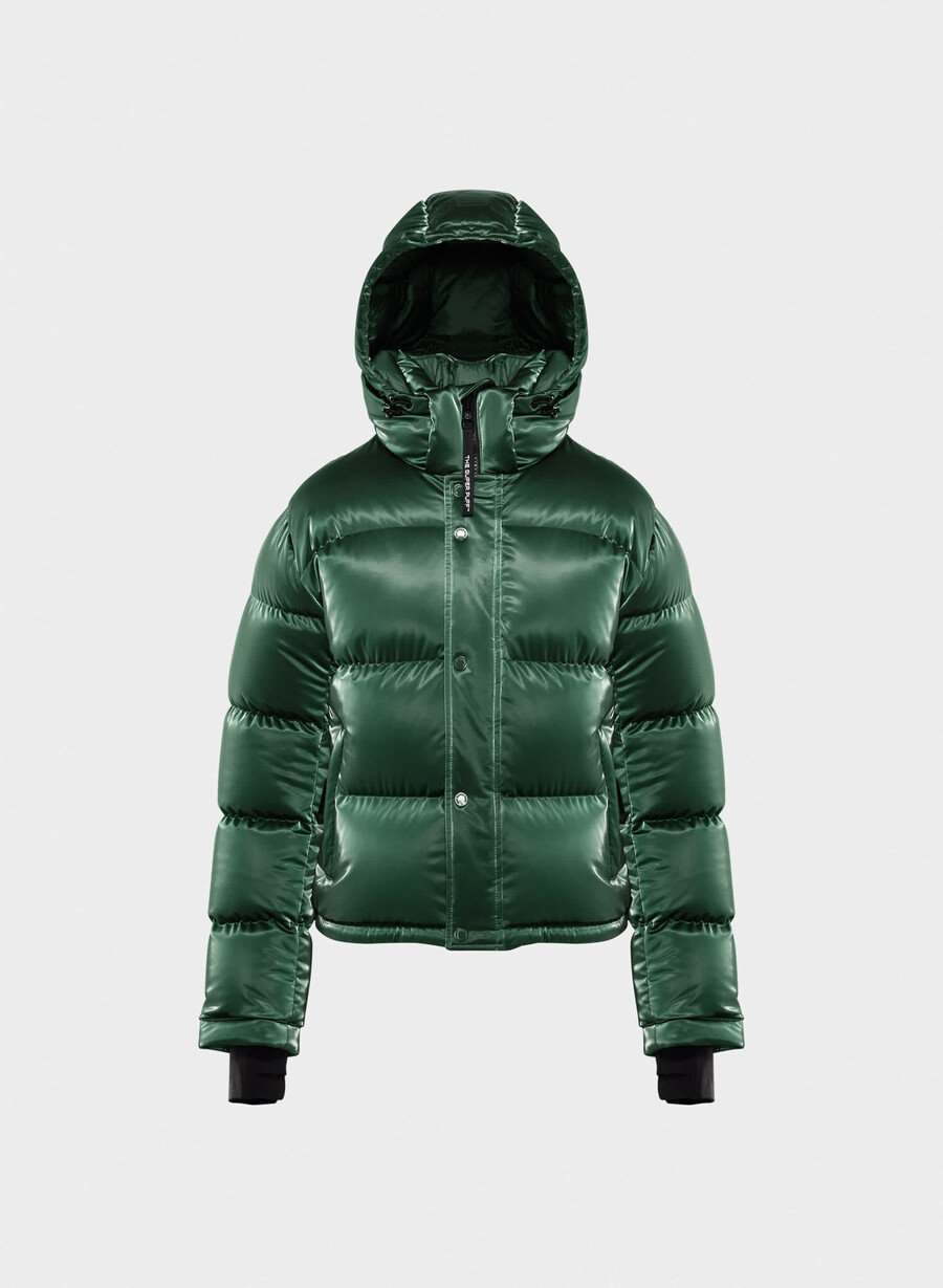 the super puff shorty - liquid shine campus green