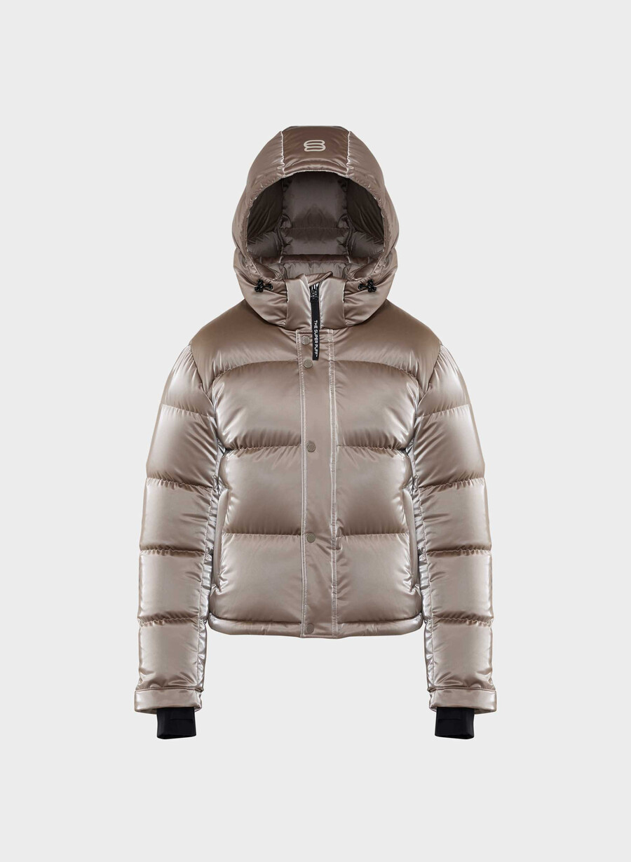 the super puff shorty - liquid shine modern taupe