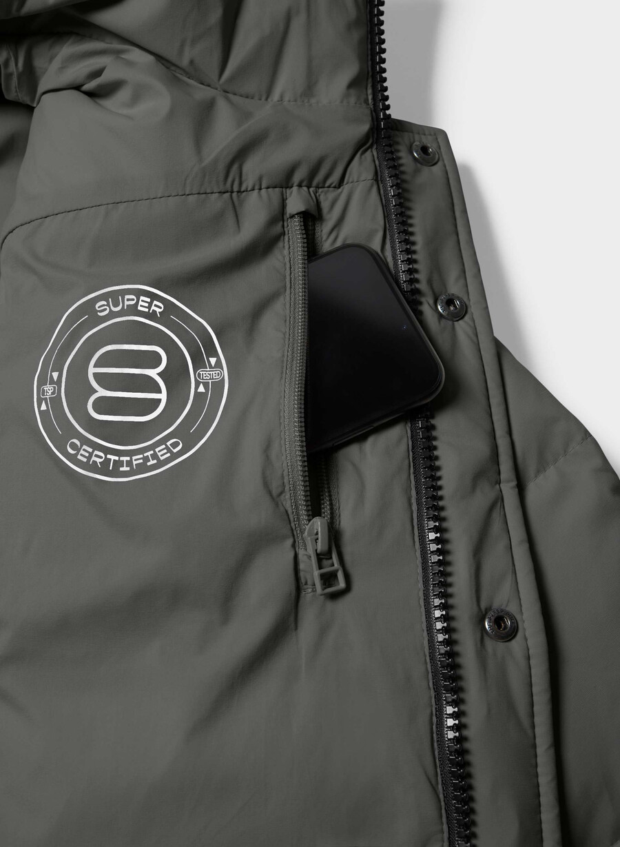 the super puff mid - climatte black