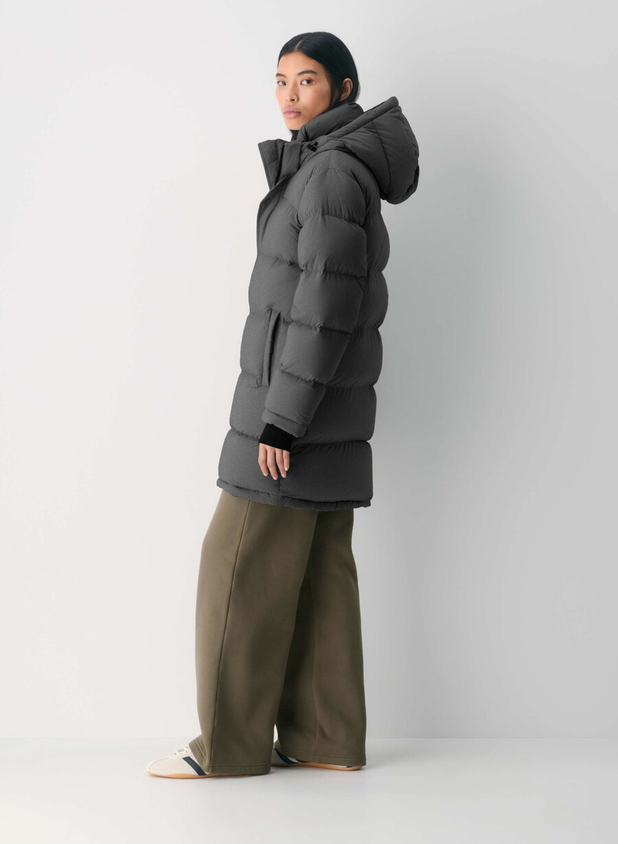 the super puff mid - climatte black