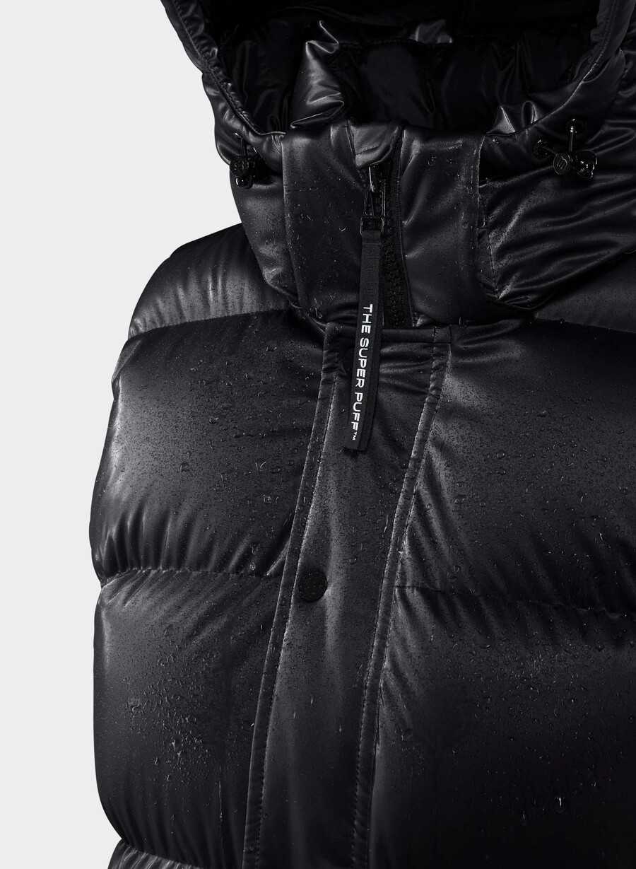 die super puff weste – liquid shine schwarz