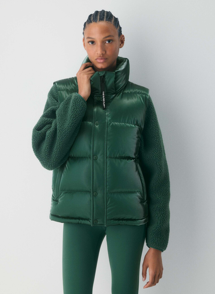 die super puff weste – liquid shine campus green