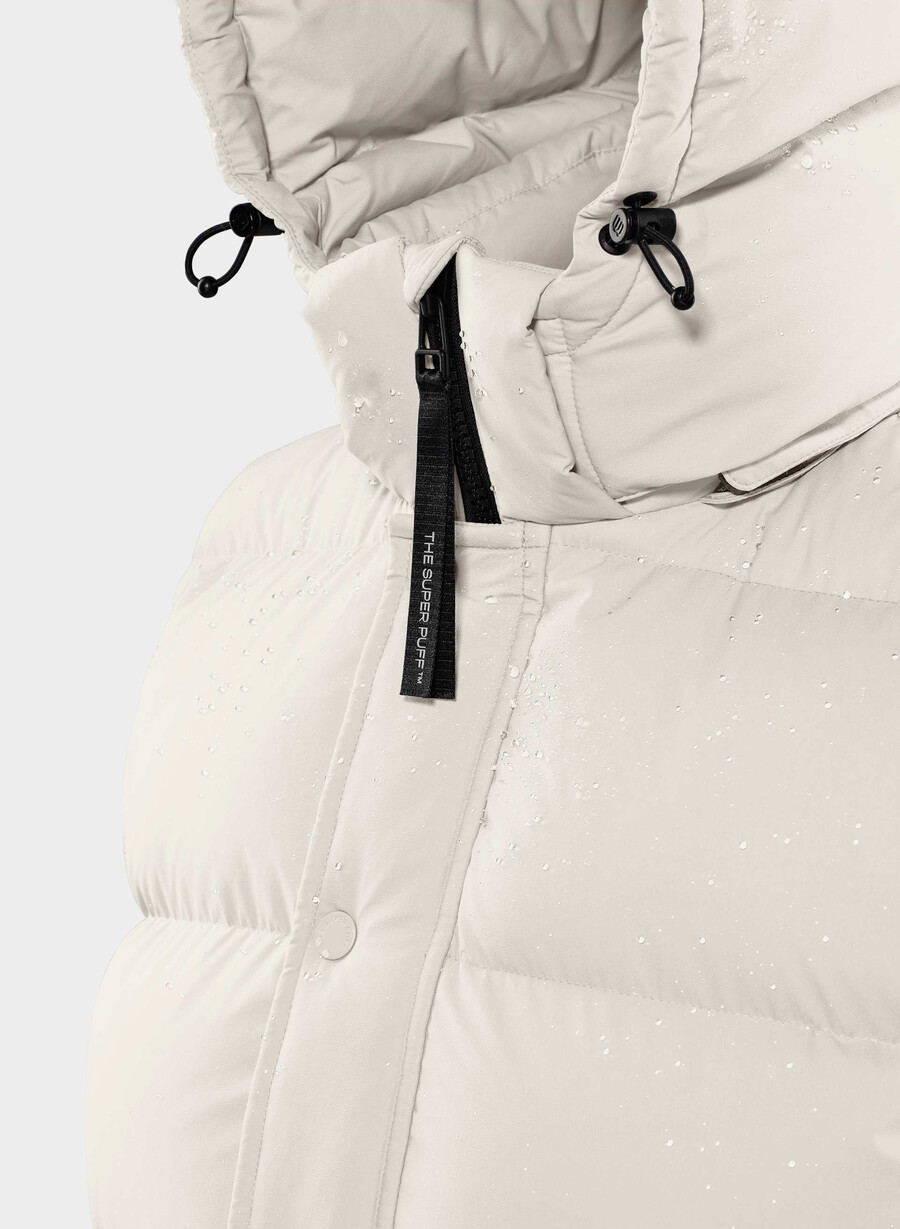 the super puff shorty vest - climatte matte pearl