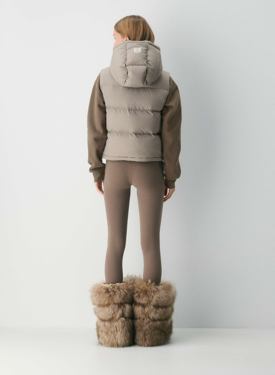 the super puff shorty vest - climatte modern taupe