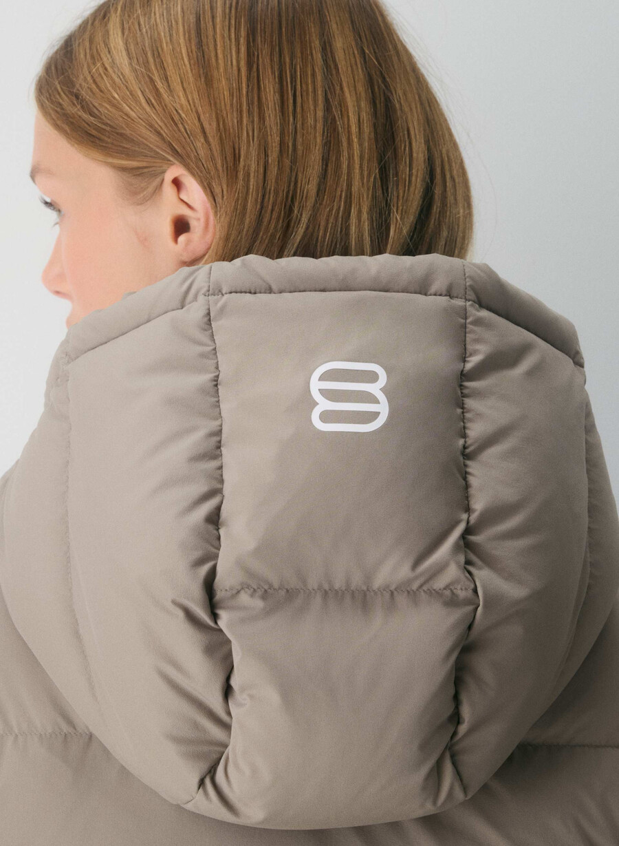 the super puff shorty vest - climatte modern taupe