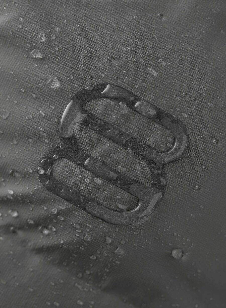 super puff₂o - rainstop coal grey