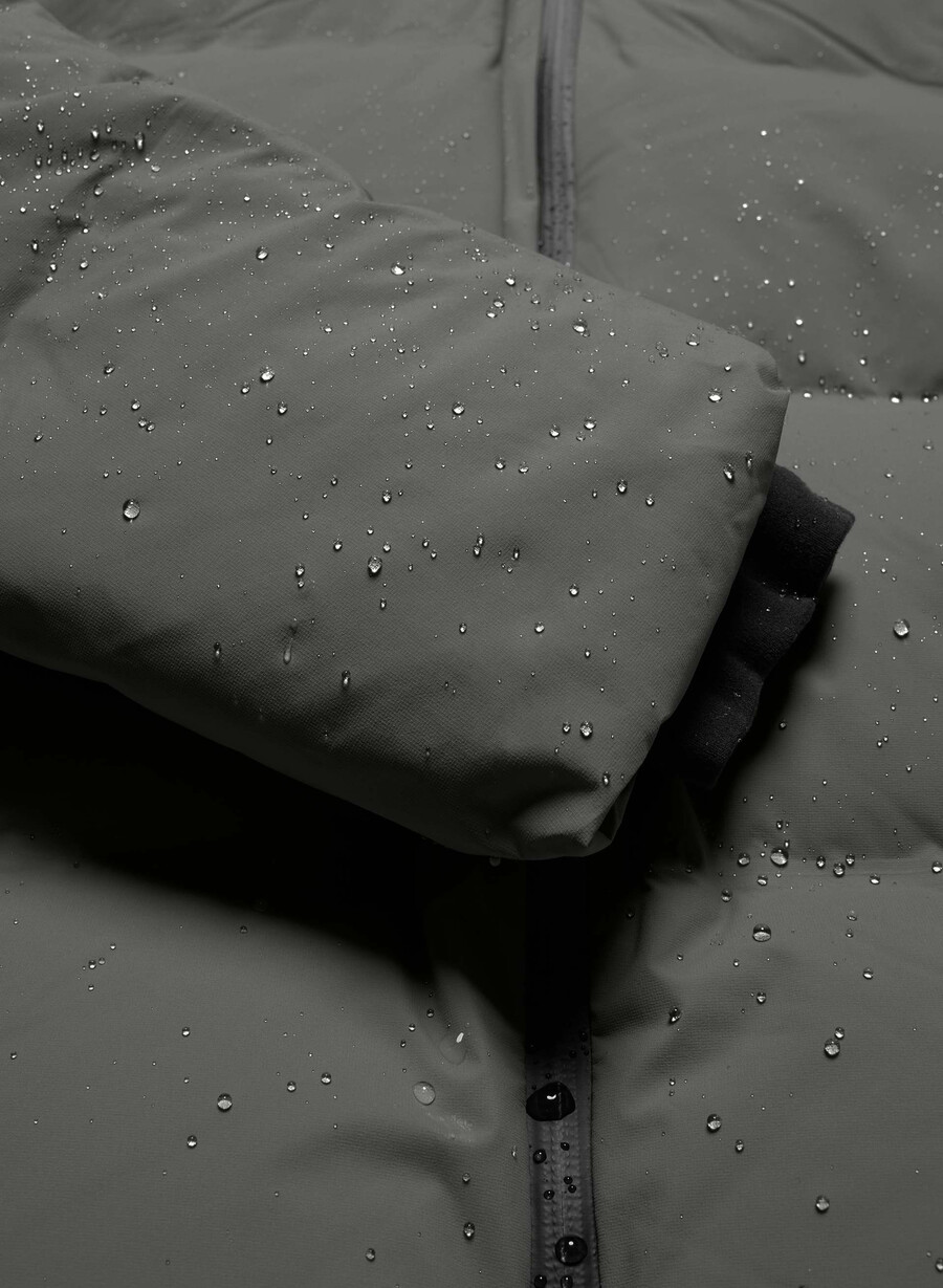 super puff₂o - rainstop coal grey