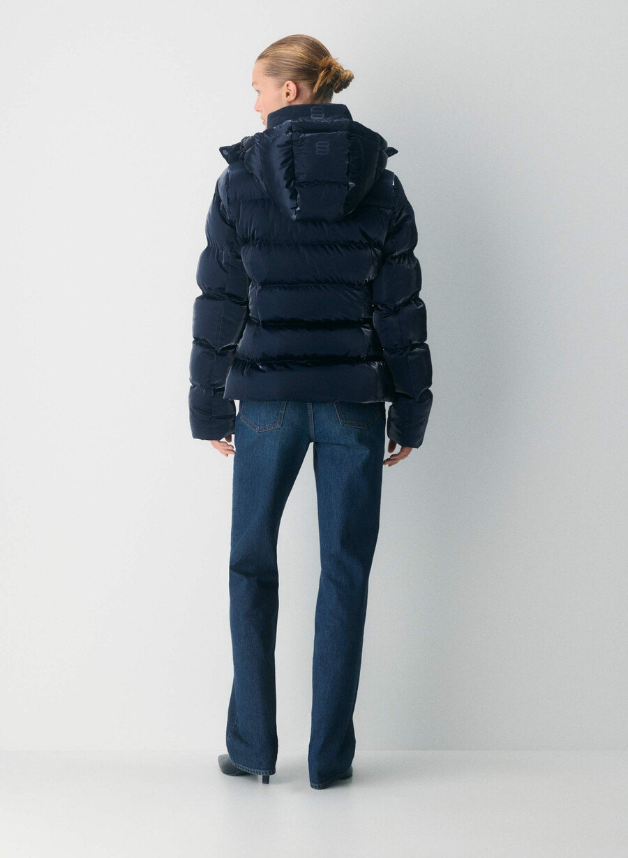der supersnug puff - liquid shine admiral