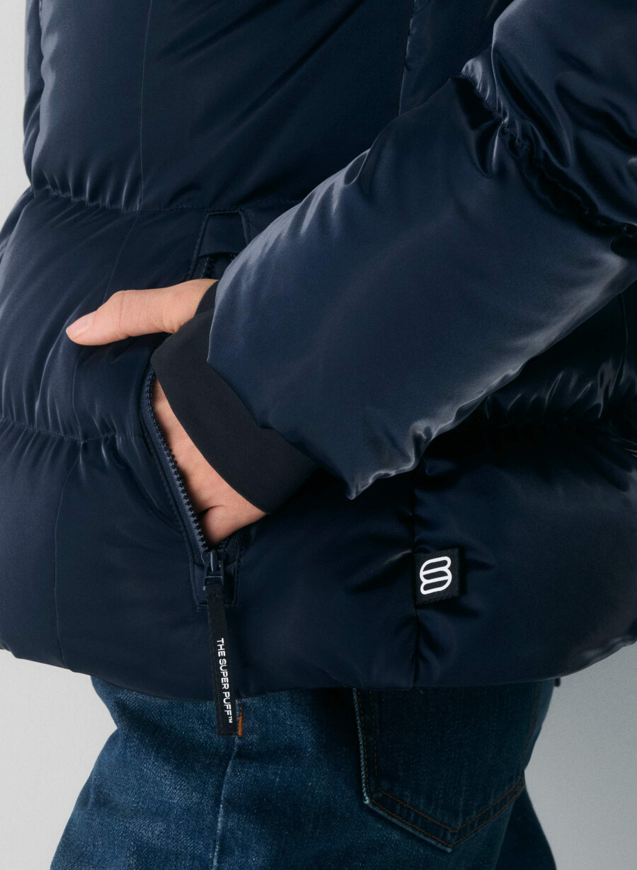 der supersnug puff - liquid shine admiral