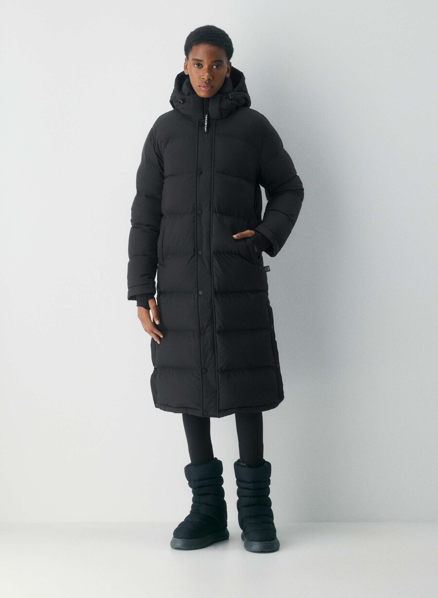 the super puff long - climatte black