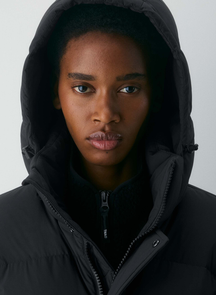the super puff long - climatte black
