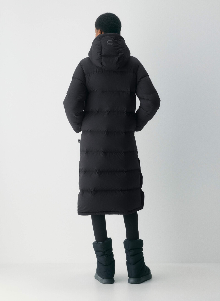 the super puff long - climatte black