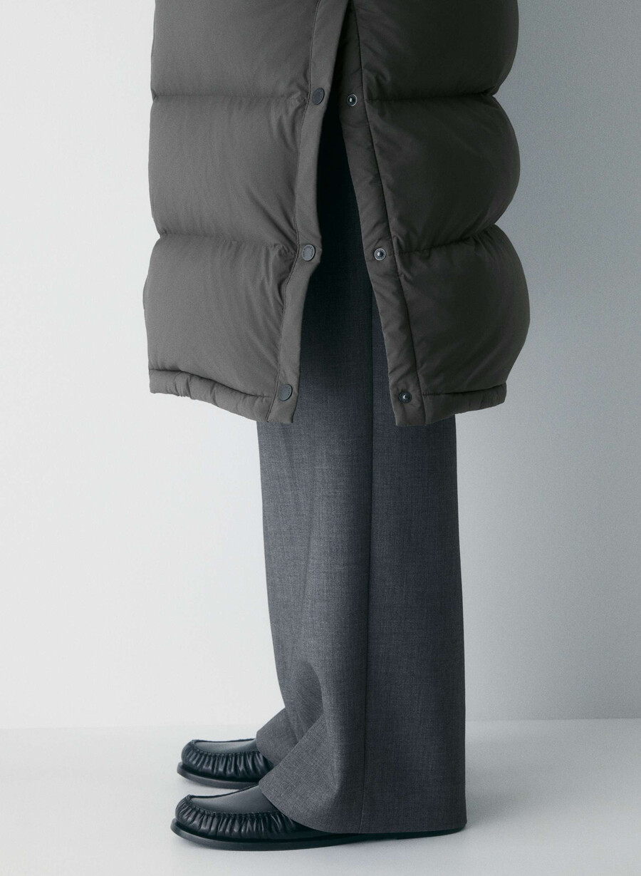 the super puff long - climatte coal grey