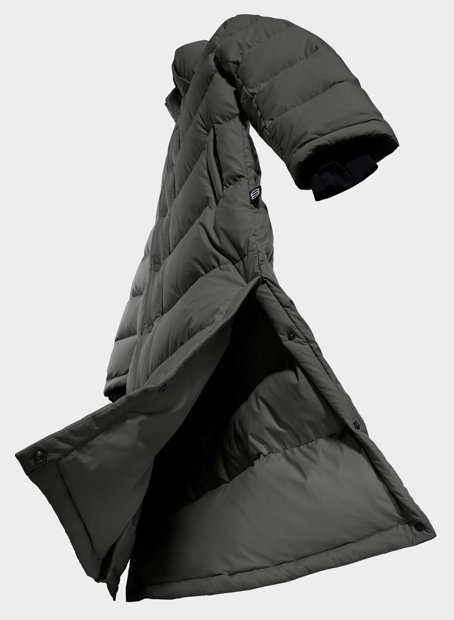 the super puff long - climatte coal grey
