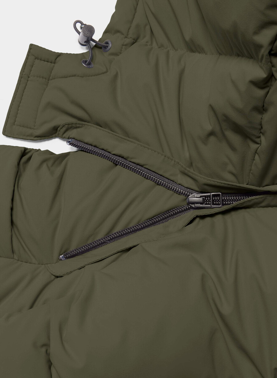 the super puff long - climatte dark olive