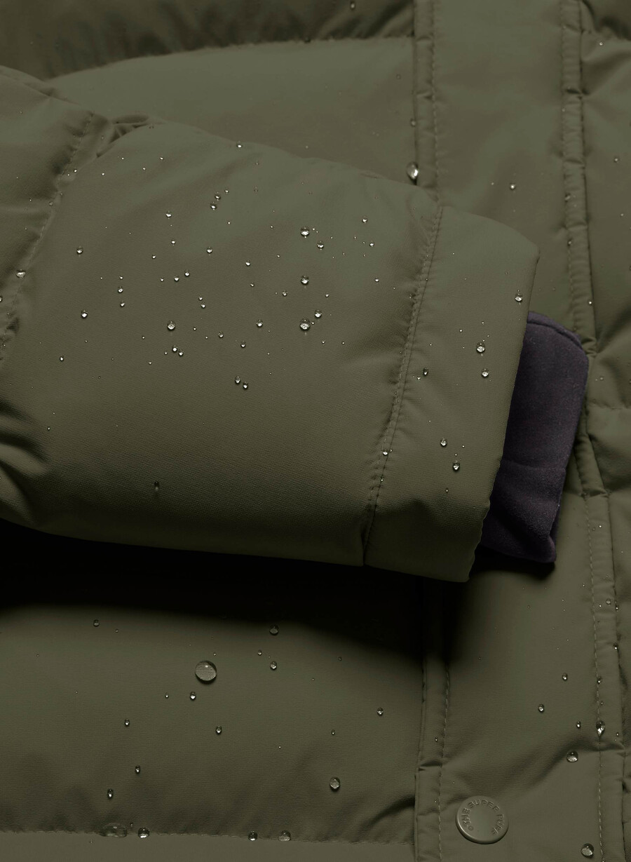 the super puff long - climatte dark olive