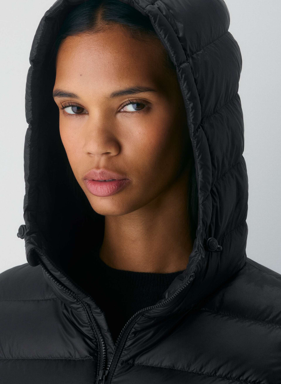 der superstuff puff - lite shine schwarz