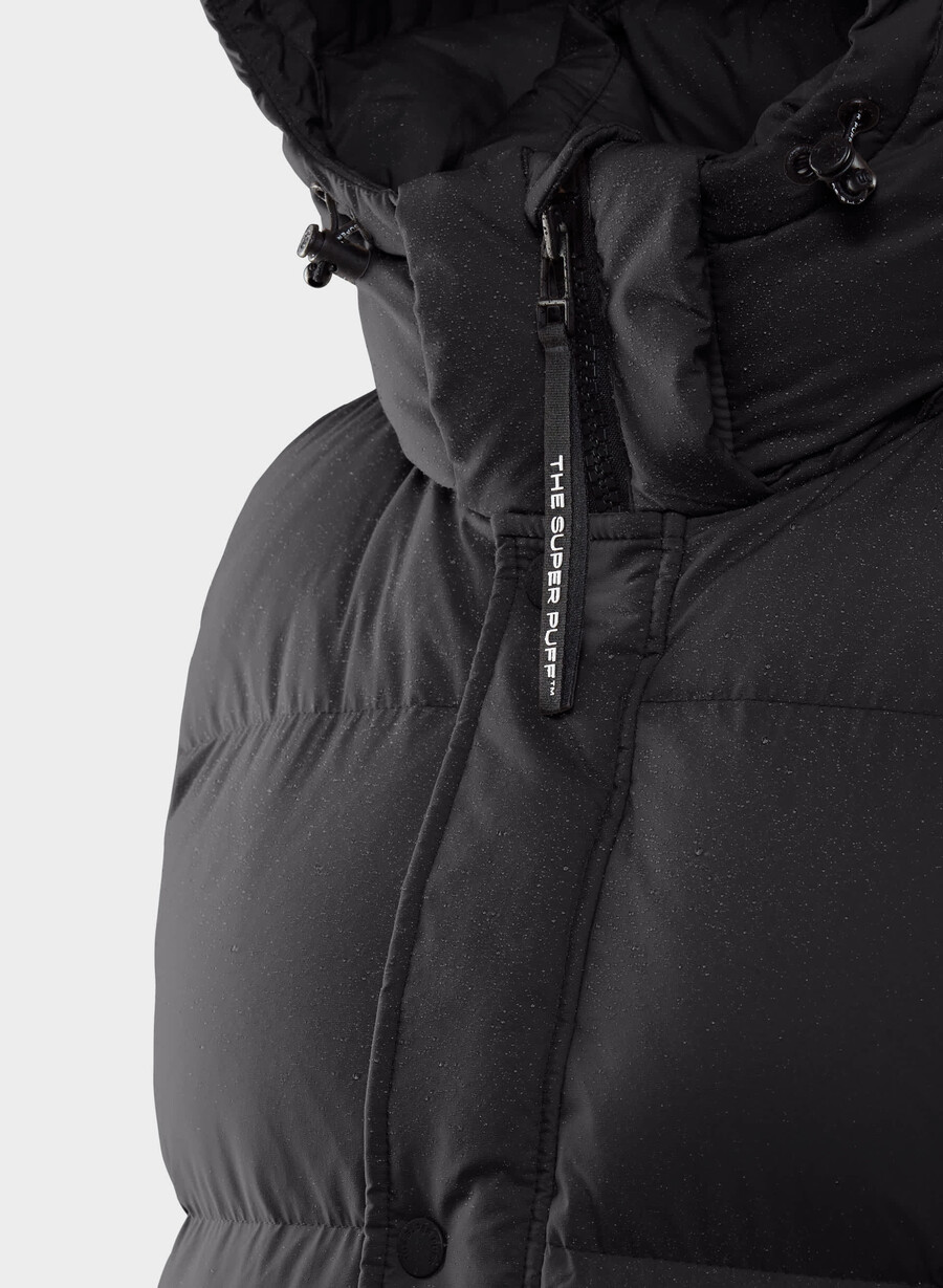 the super puff long vest - climatte black