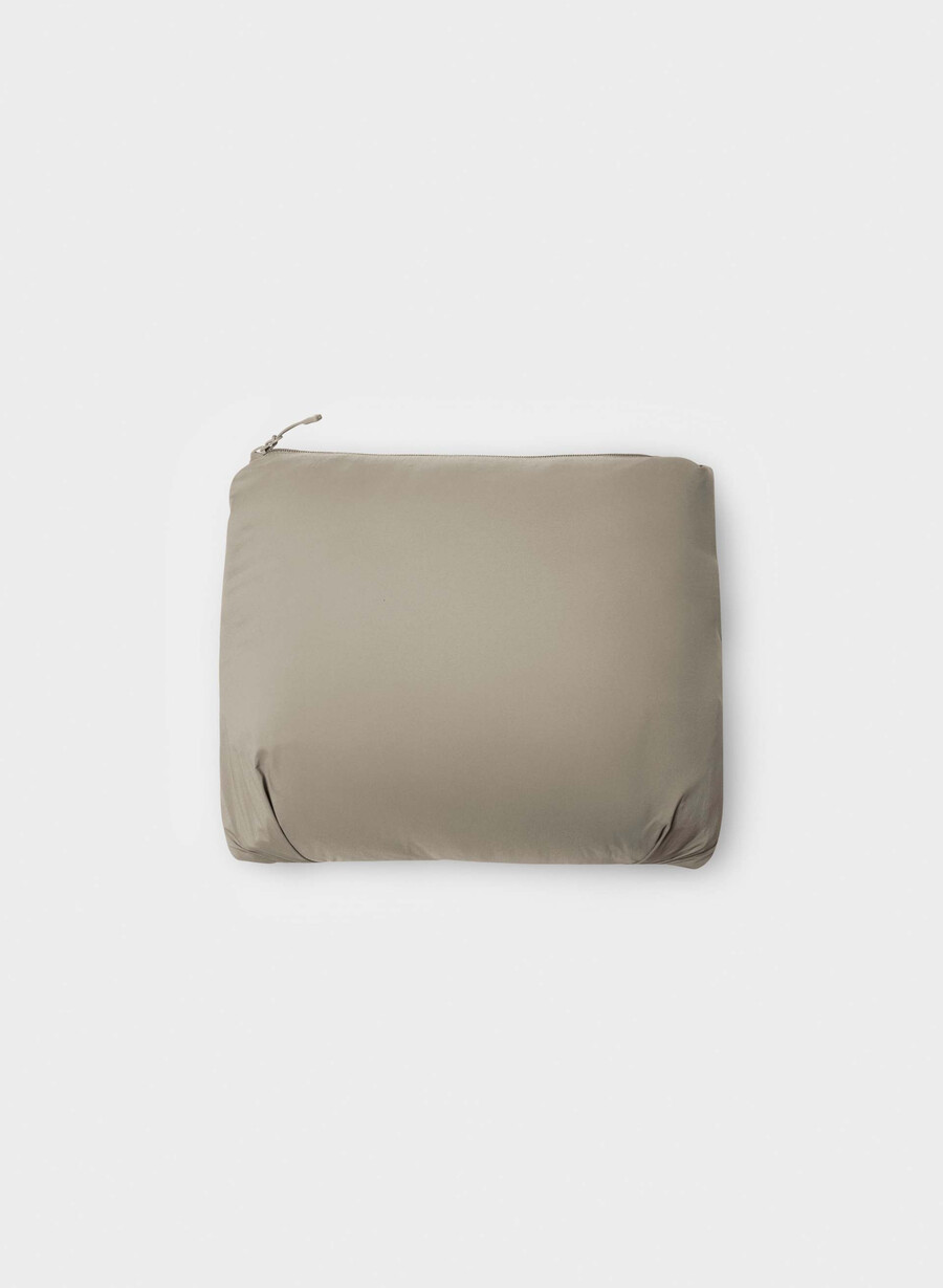 der superpop puff – climatte modern taupe