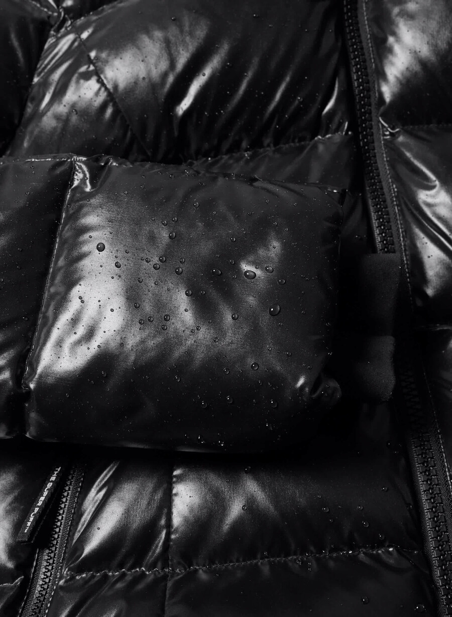 der supersnug puff - hochglänzend schwarzschwarz