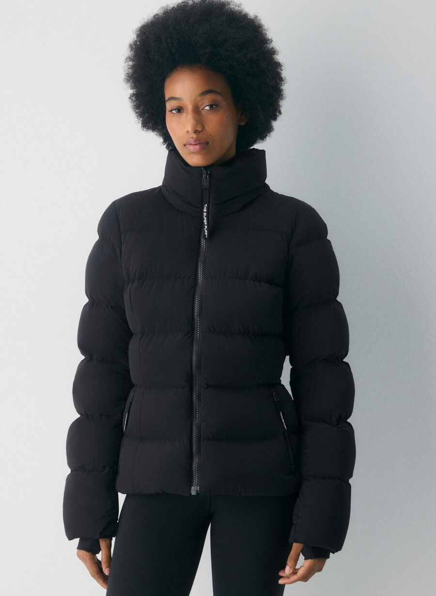 der supersnug puff - orbit stretch schwarz