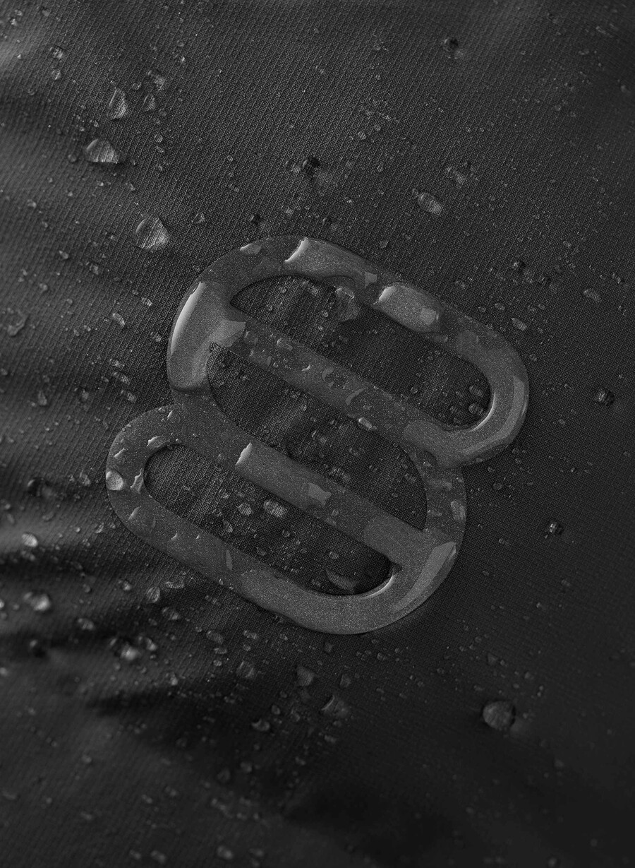 der supersnug puff₂o - rainstop schwarz
