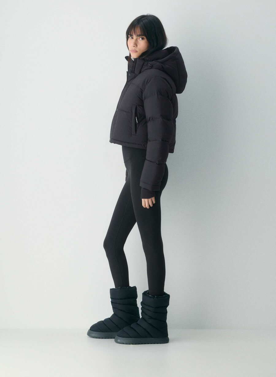 der superpuff xtrashorty – climatte schwarz